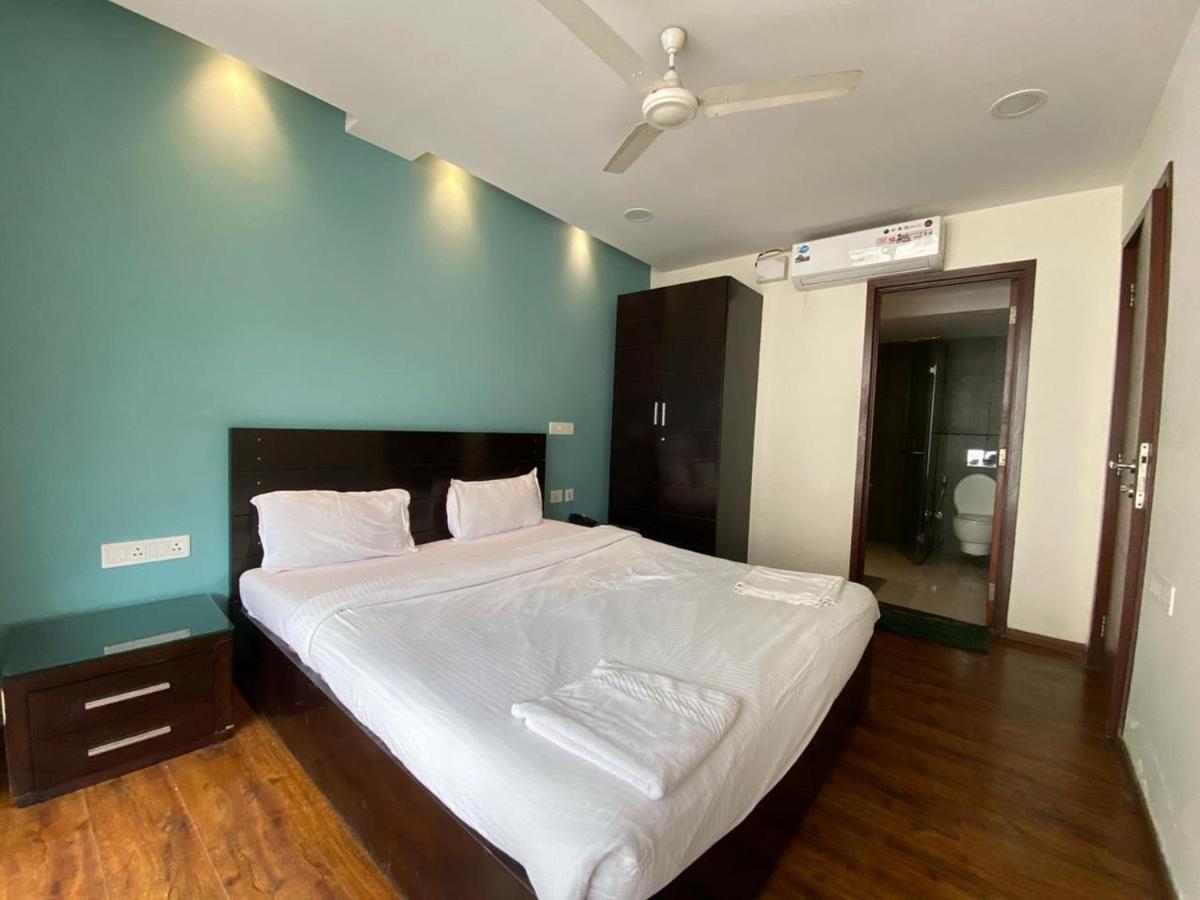 Aarju Luxurious Wave Apartment Calangute Exterior photo