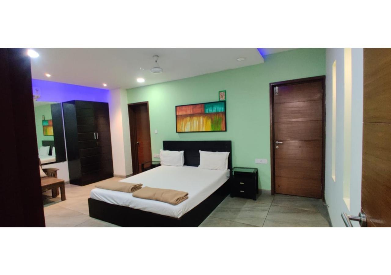Aarju Luxurious Wave Apartment Calangute Exterior photo