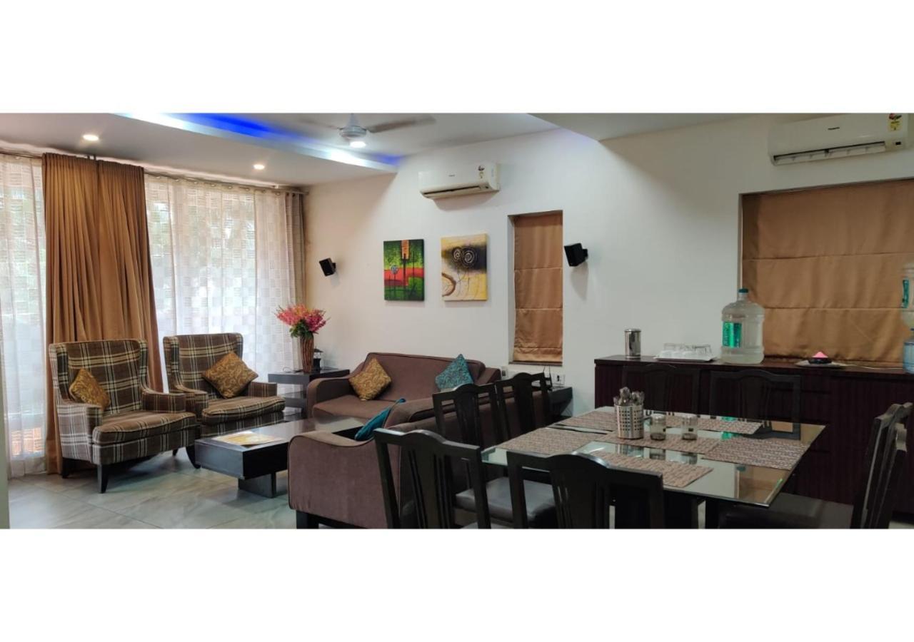 Aarju Luxurious Wave Apartment Calangute Exterior photo