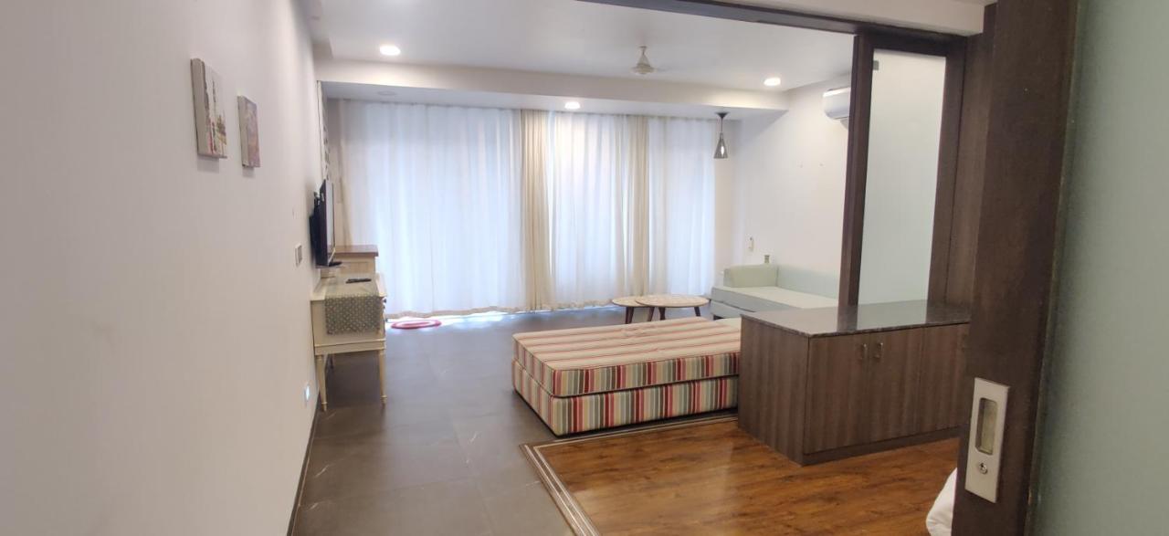 Aarju Luxurious Wave Apartment Calangute Exterior photo