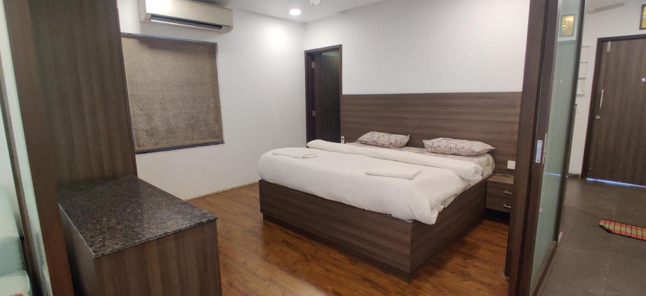 Aarju Luxurious Wave Apartment Calangute Exterior photo
