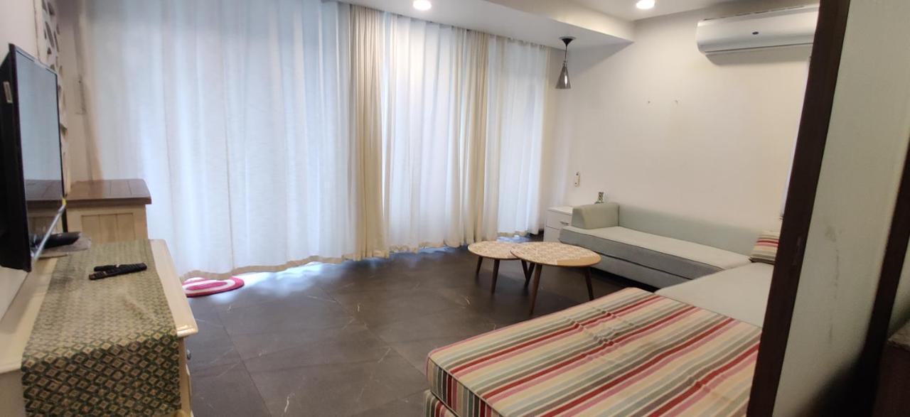 Aarju Luxurious Wave Apartment Calangute Exterior photo