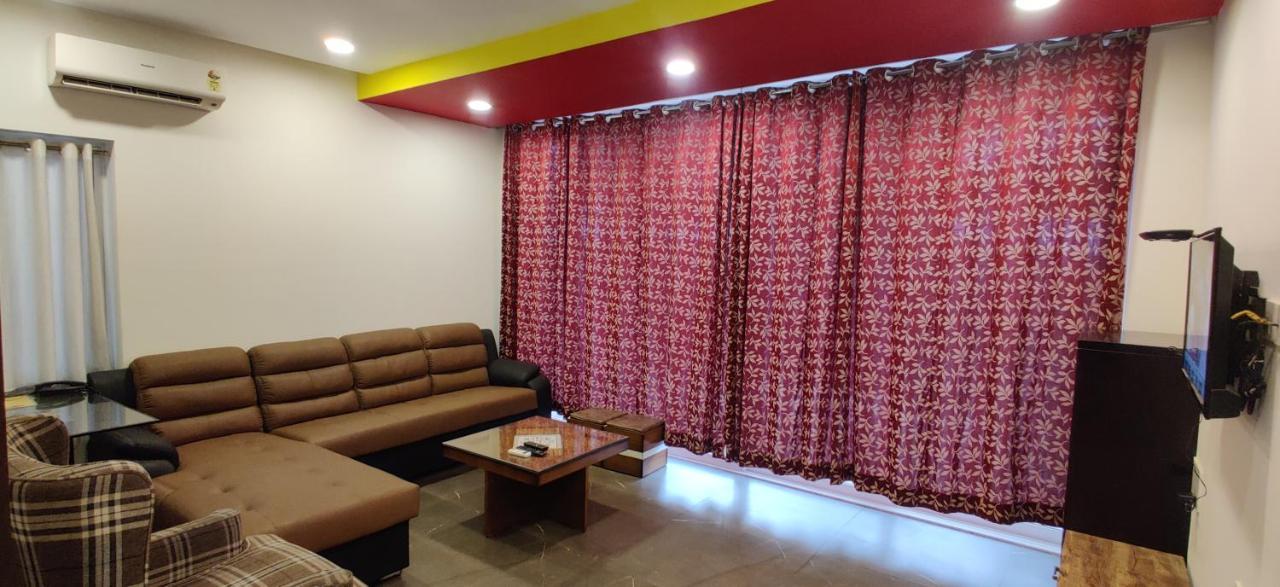 Aarju Luxurious Wave Apartment Calangute Exterior photo