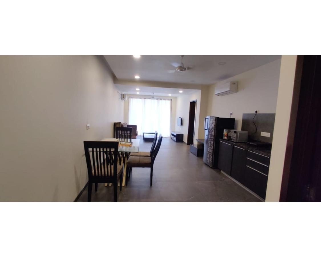 Aarju Luxurious Wave Apartment Calangute Exterior photo