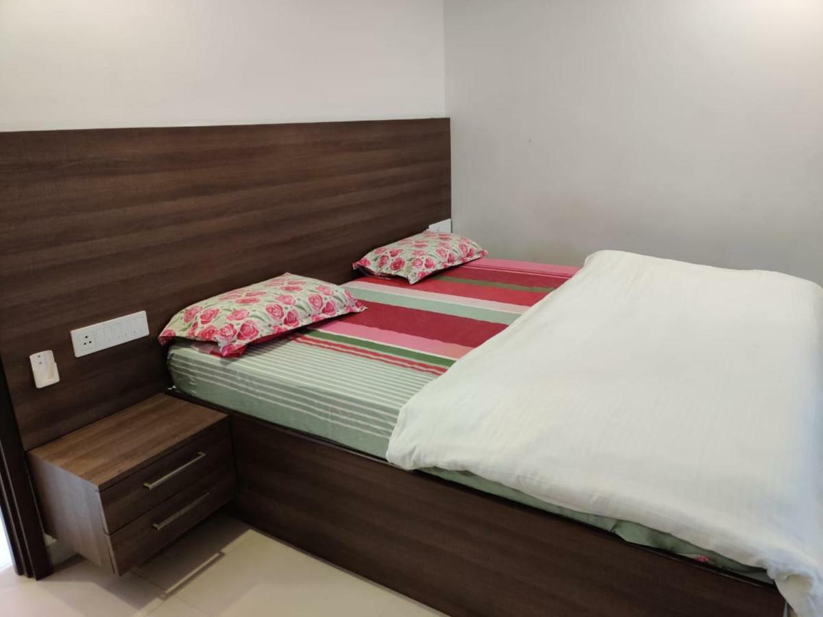 Aarju Luxurious Wave Apartment Calangute Exterior photo