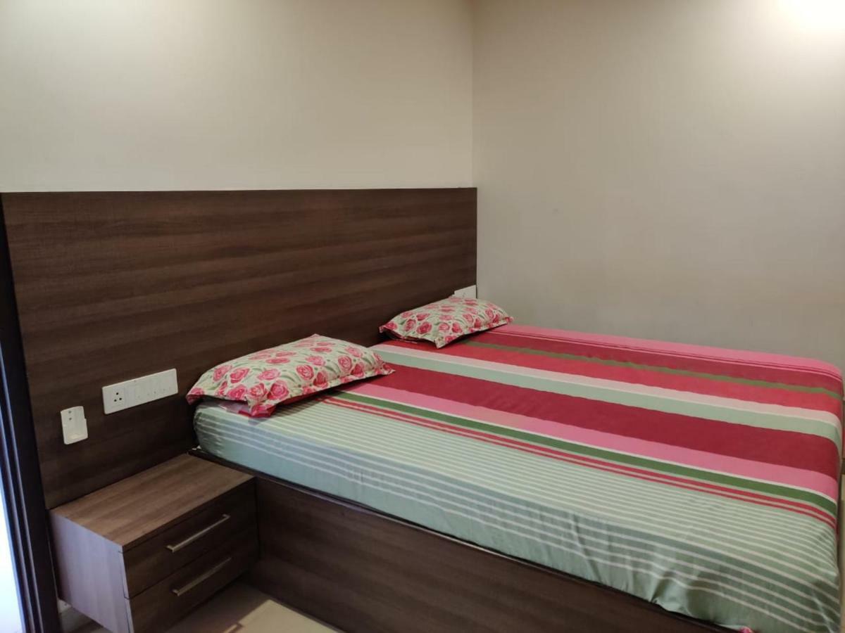 Aarju Luxurious Wave Apartment Calangute Exterior photo
